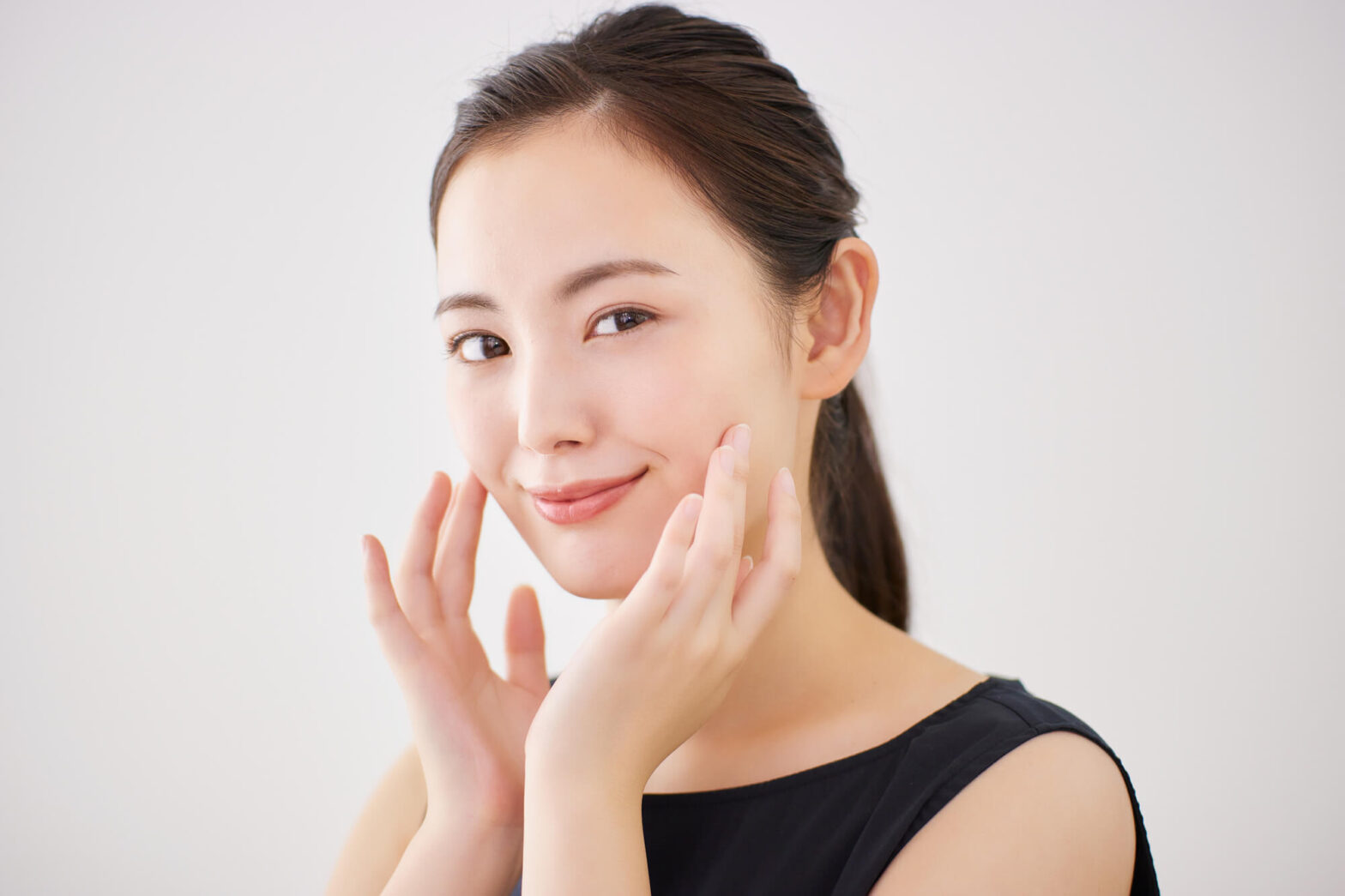 本気で顔を小さくしたい人のための小顔マニュアル決定版