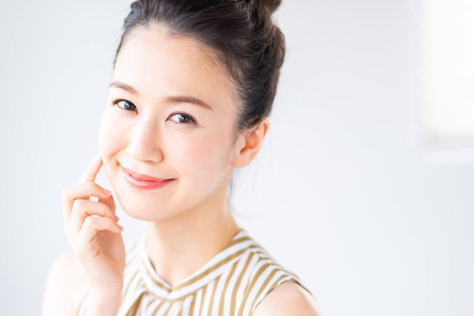 二重アゴを解消したい！本気でなくす対策を分かりやすく解説